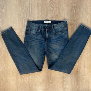 Gap True Skinny Jeans (short)